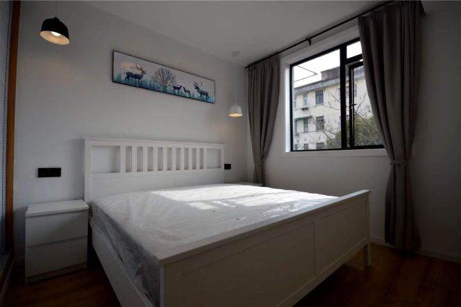 1BR Apartment near IAPM