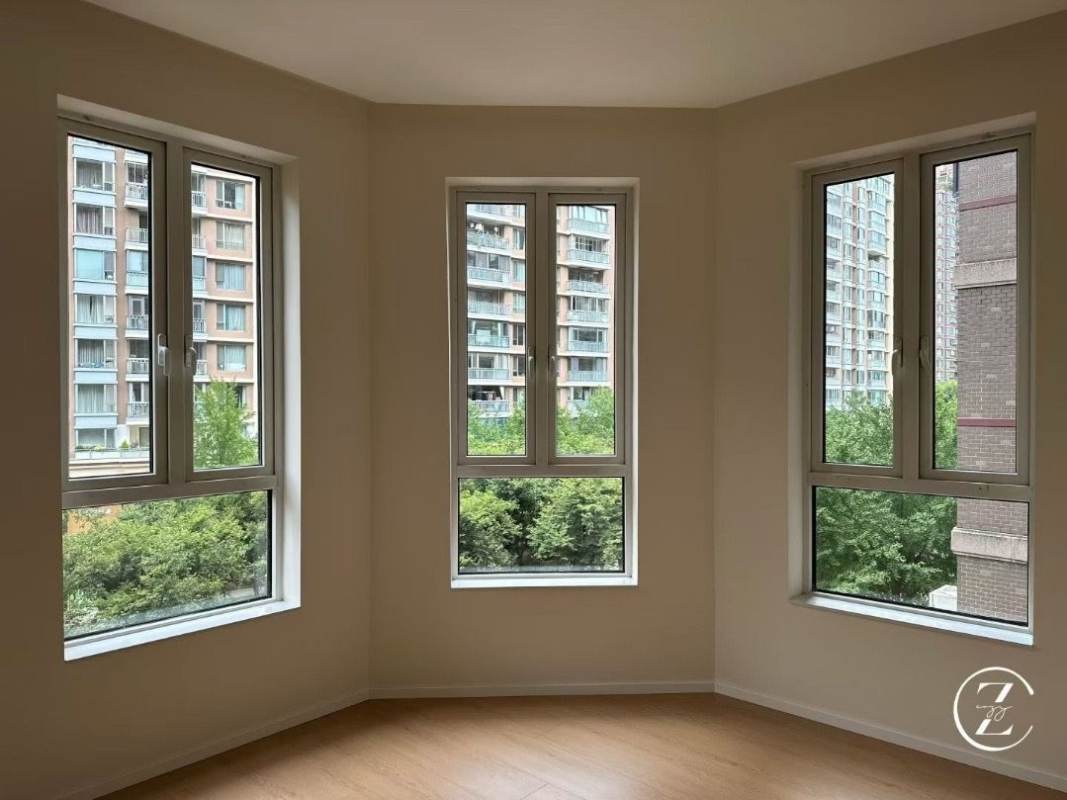 Housing image — Bedroom