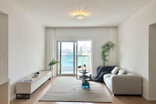 Spacious 2BR Apartment near Shanghai Library with Floor-to-Ceiling Windows (L1/L7/L10)