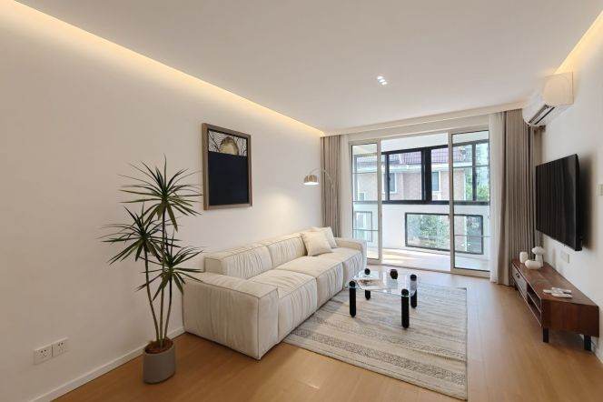 2BR Apartment in Jing'an (L7/L13/L14)