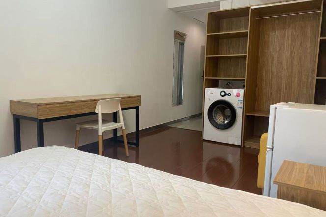 1BR Serviced Apartment near Tongji University (L10)