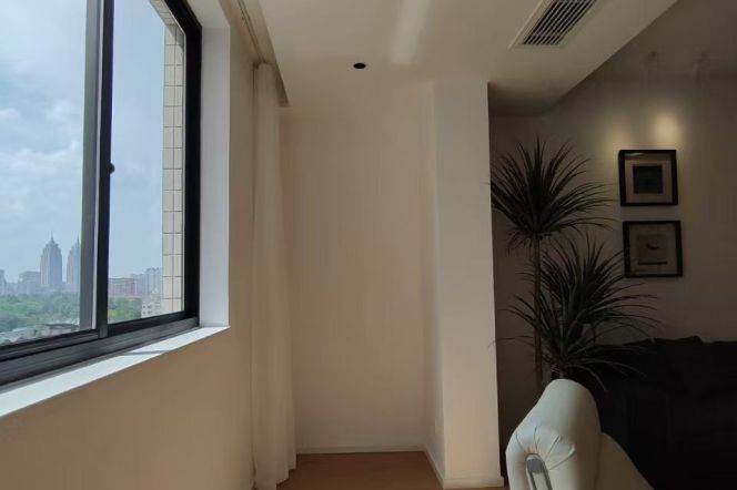 4BR Apartment near Zhongshan Park