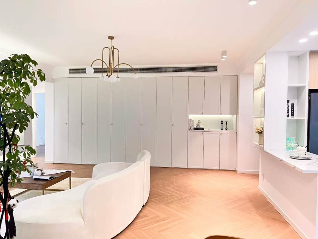 Housing image — Living Room