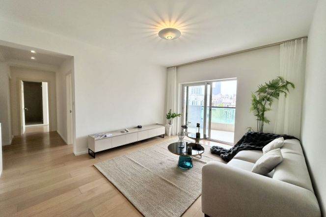Spacious 2BR Apartment near Shanghai Library with Floor-to-Ceiling Windows (L1/L7/L10)