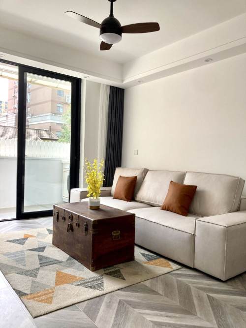 Housing image — Living Room