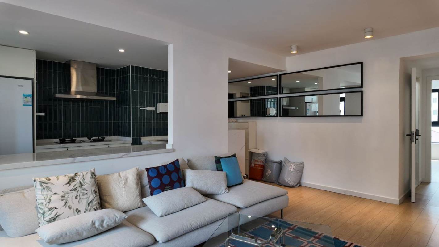 Housing image — Living Room