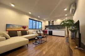 High-Floor Spacious 1BR Apartment in Jing'an (L2/L11)
