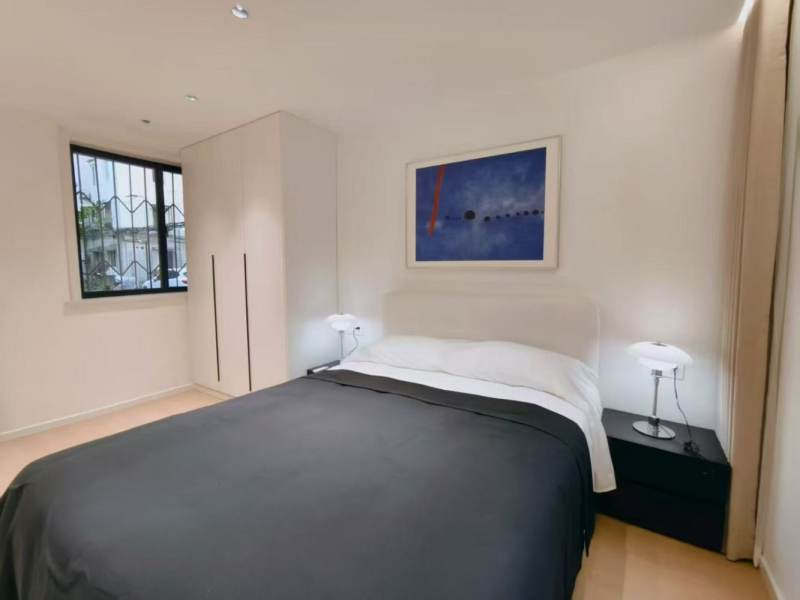 Housing image — Bedroom