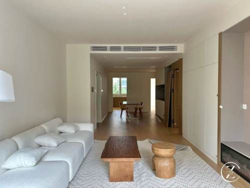 Housing image — Living Room