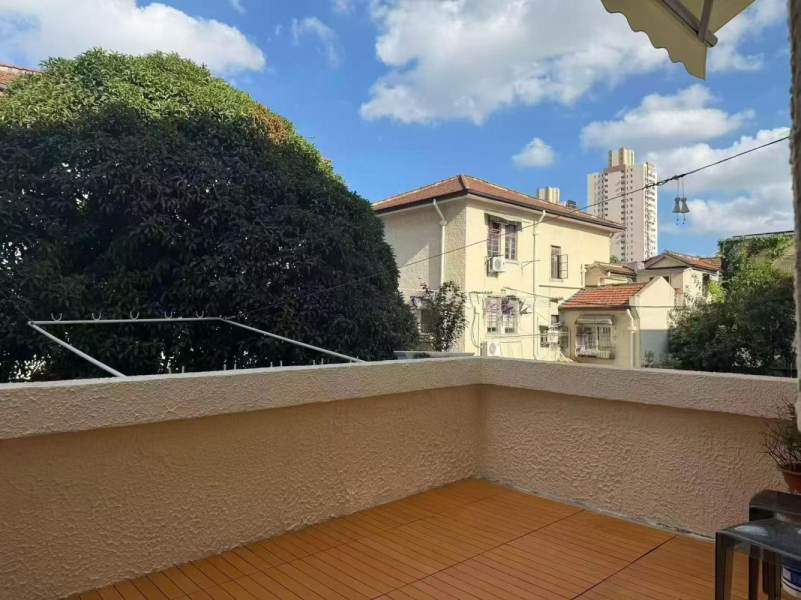 Housing image — Terrace