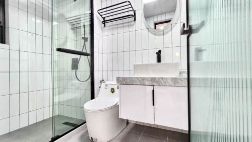 Housing image — Bathroom