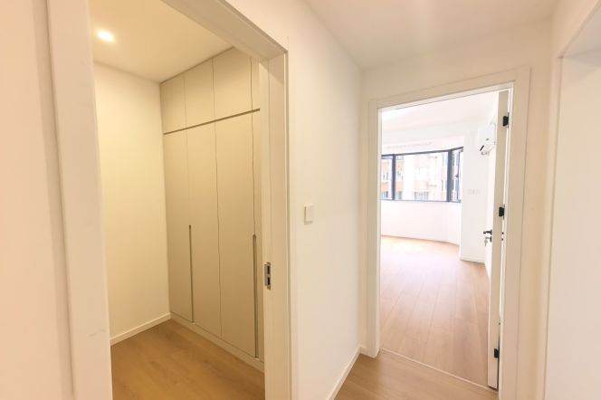Spacious 2BR Apartment near Zhongshan Park (L2/L3/L4)