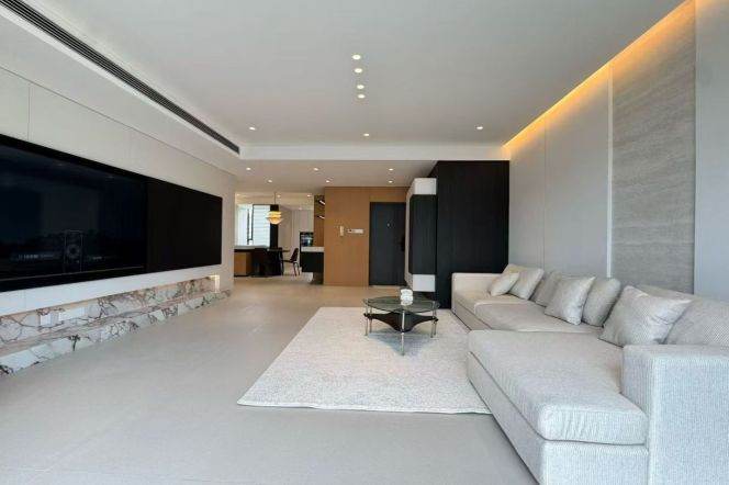 3BR Apartment near Century Park (L2/L7/L16/L18)