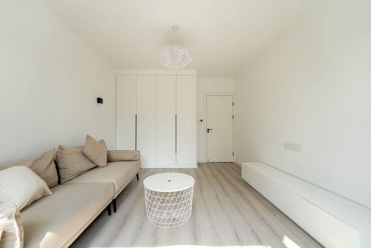 Housing image — Living Room