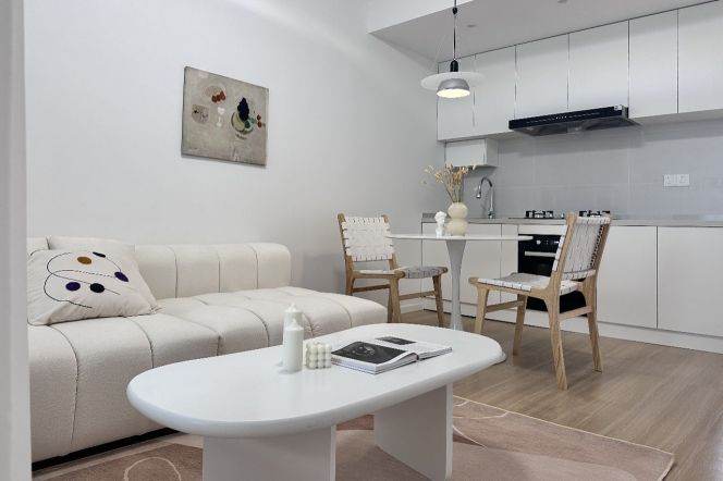 1BR Apartment near Xujiahui Park (L4)