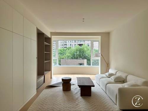 Housing image — Living Room