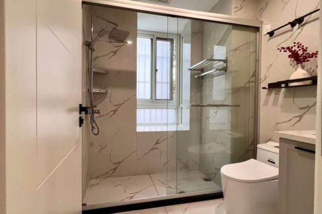 3BR Apartment in Gubei with Green View (L2)