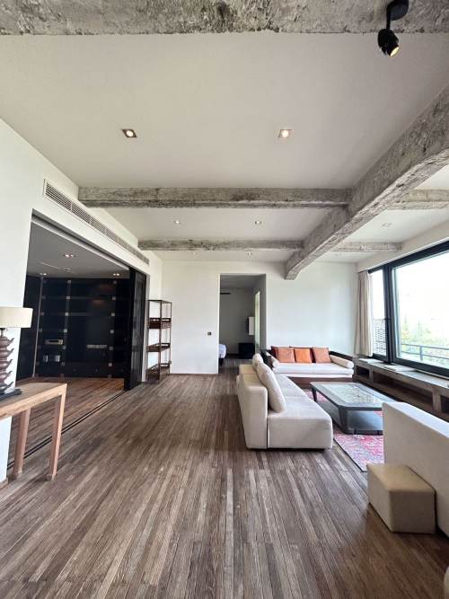 Housing image — Living Room