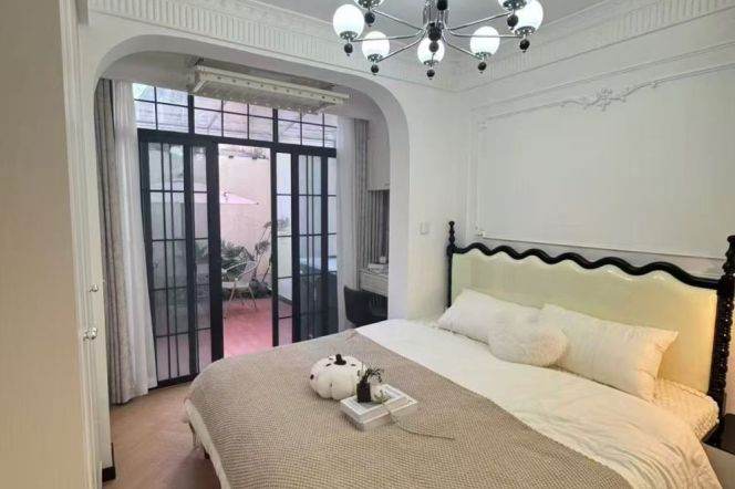 1BR Lane House in Jing'an with Terrace (L2/L11)