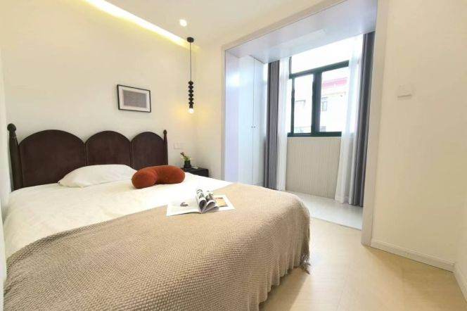 1BR Apartment in Lujiazui