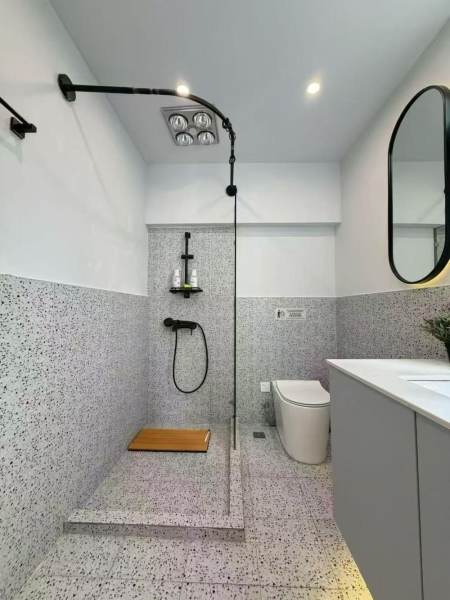 Housing image — Bathroom