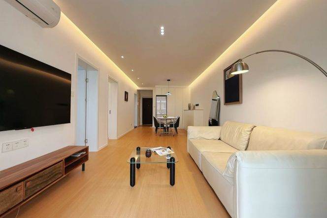 2BR Apartment in Jing'an (L7/L13/L14)