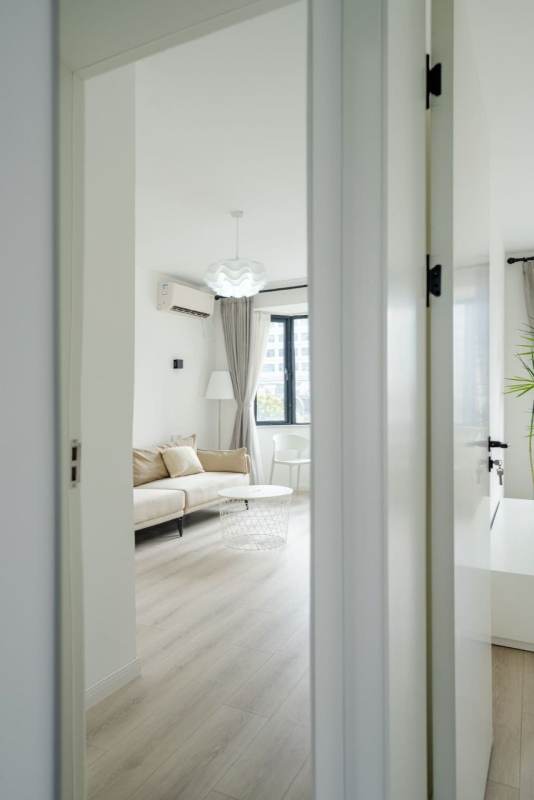 Housing image — Living Room