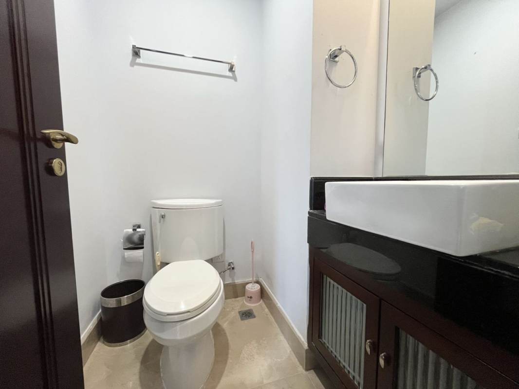 Housing image — Bathroom