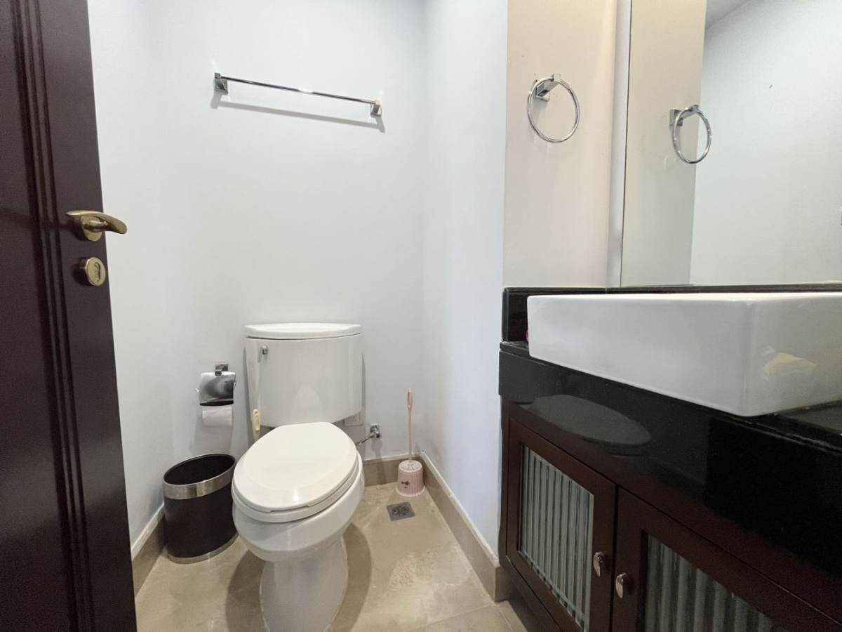Housing image — Bathroom