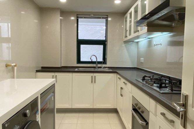 2BR Apartment in Old Xuhui (L1/L7)