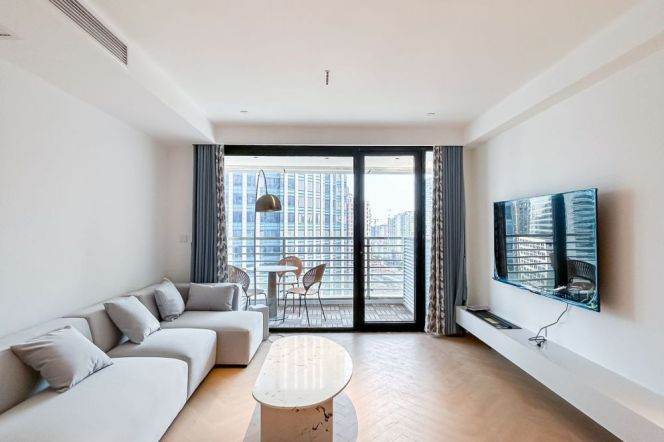 High-Floor 2BR Apartment near Dapuqiao Metro (L9)