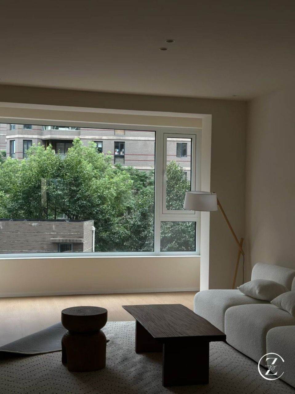 Housing image — Living Room