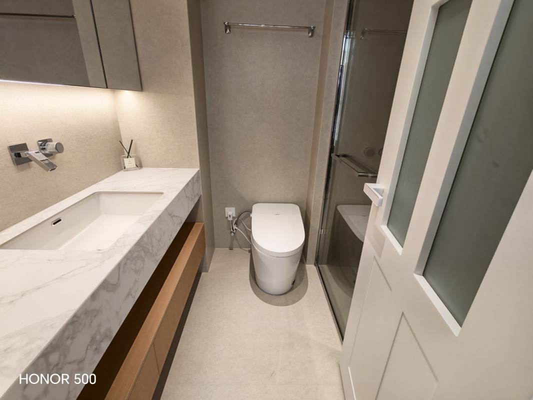 Housing image — Bathroom