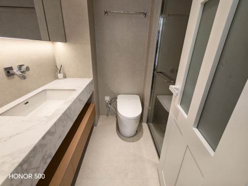 Housing image — Bathroom