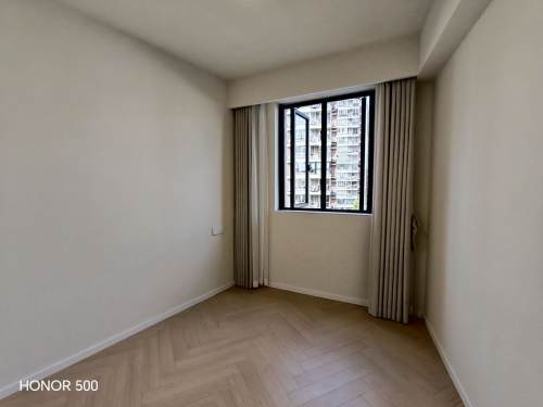 Housing image — Bedroom