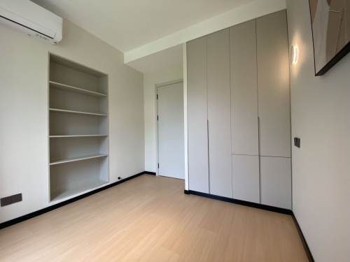 Housing image — Bedroom