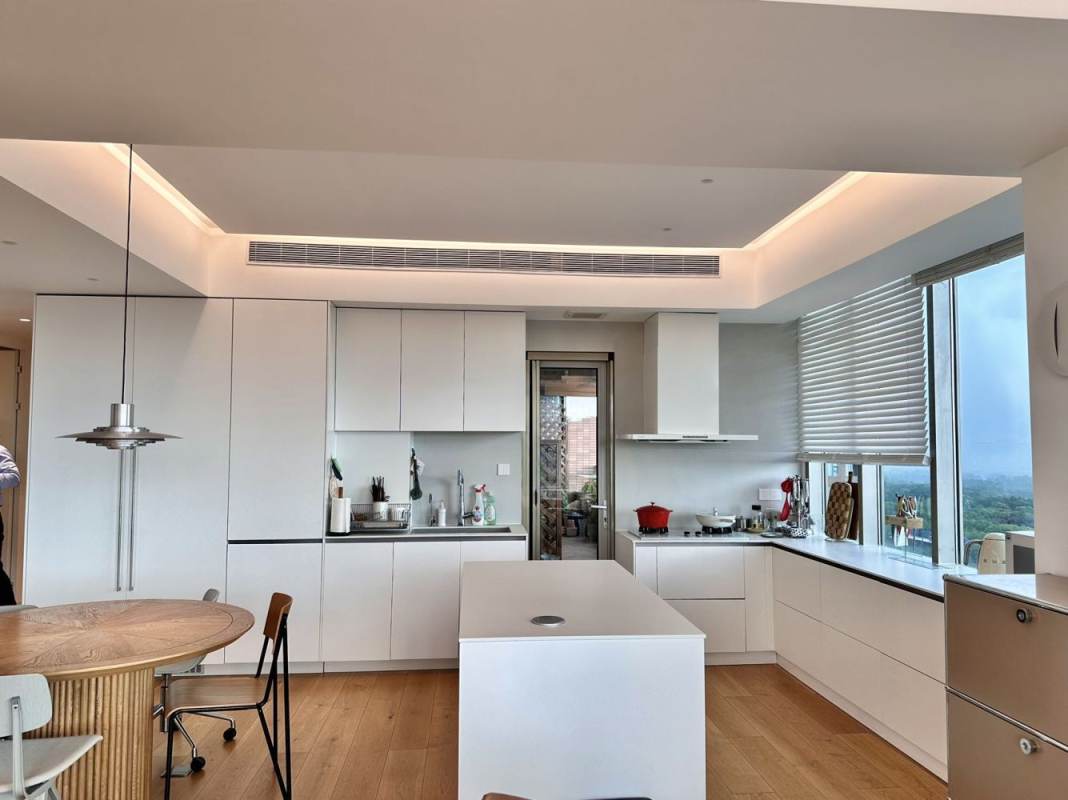 Housing image — Kitchen