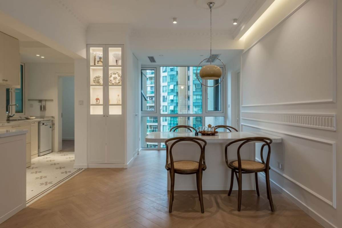 Housing image — Dining Area