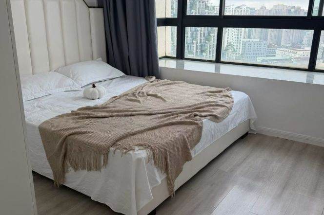 High-Floor 2BR Apartment at Brilliant City (L3/L4)