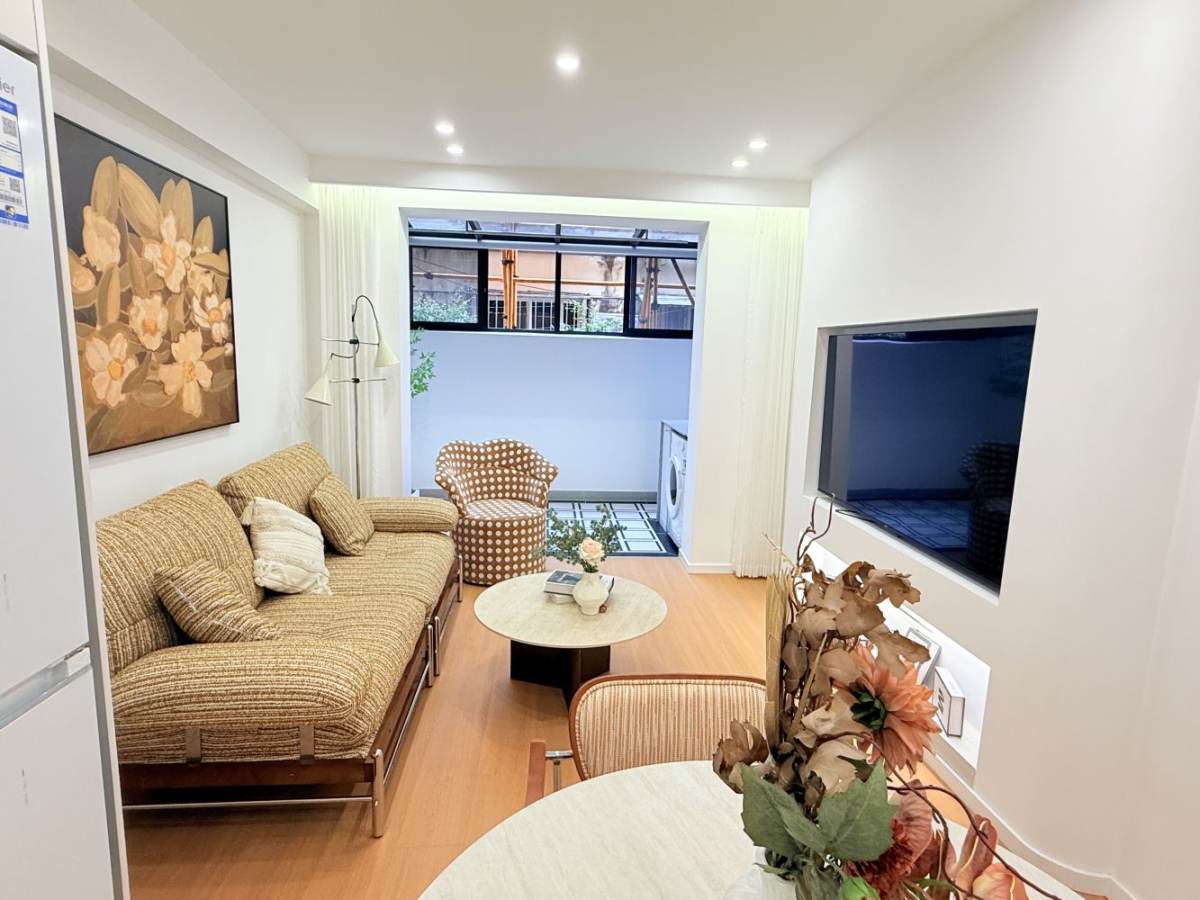 Housing image — Living Room