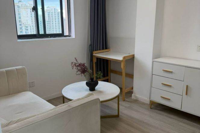 High-Floor 2BR Apartment at Brilliant City (L3/L4)