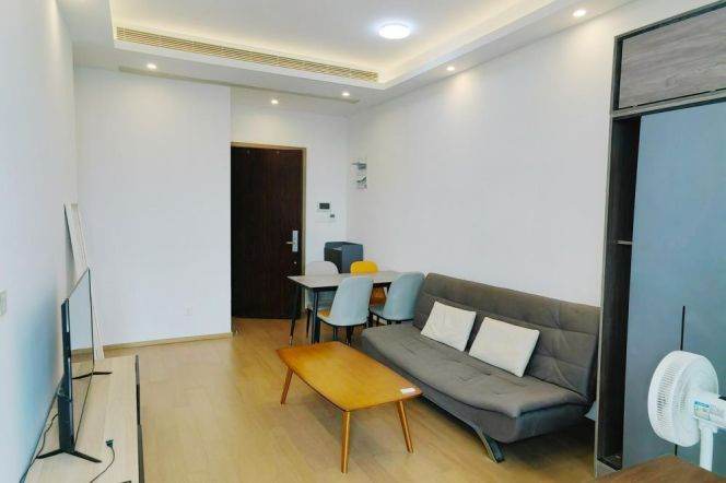 1BR Apartment near Oriental Sports Center Metro with River View (L6/L8/L11)