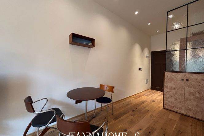 1BR Lane House in Jing'an