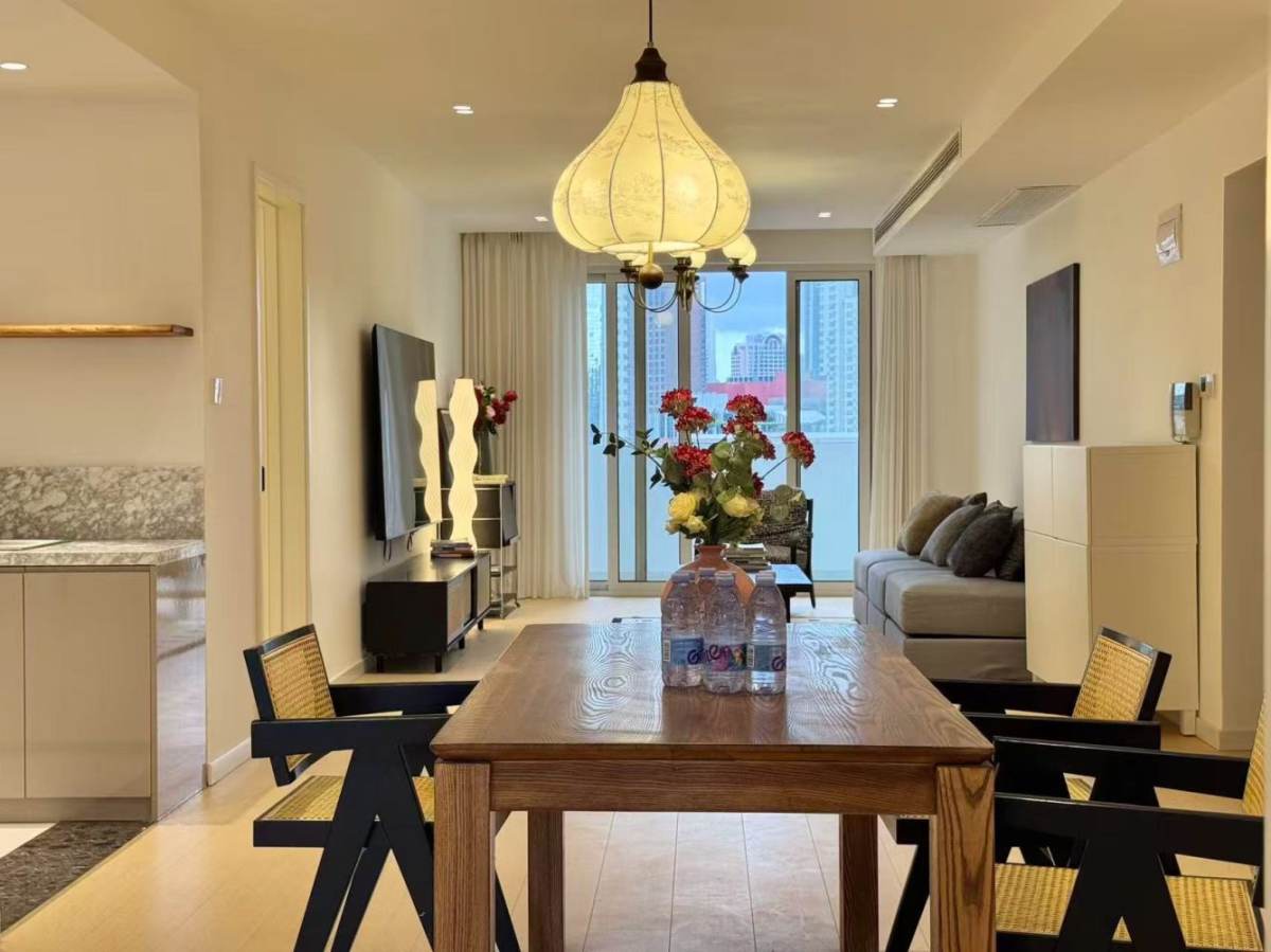 Housing image — Living Room