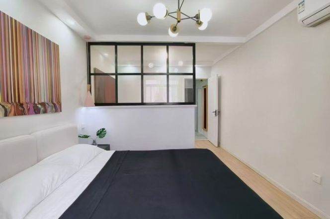 1BR Apartment in Xujiahui