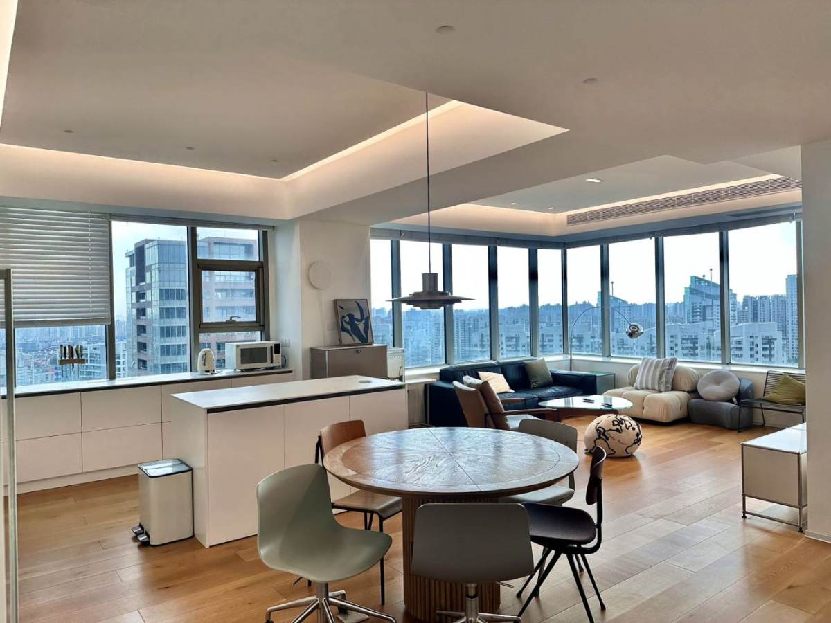 Housing image — Living Room