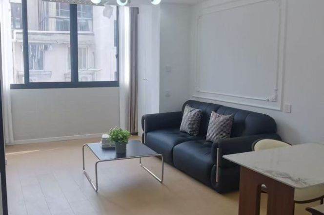 1BR Apartment near Zhongshan Park (L2/L3/L4)