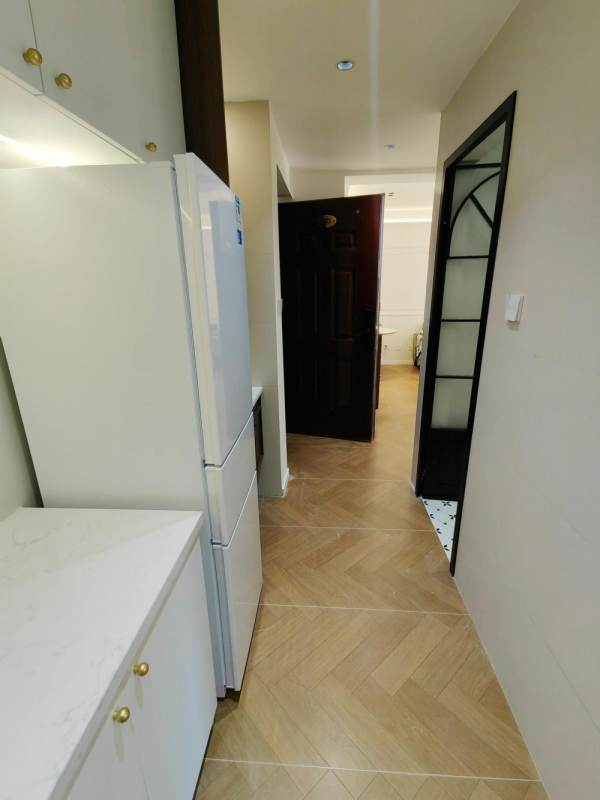 Housing image — Kitchen