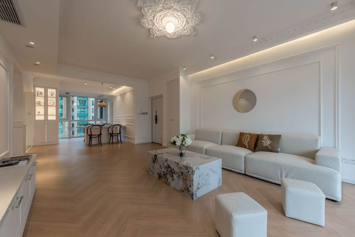 Housing image — Living Room