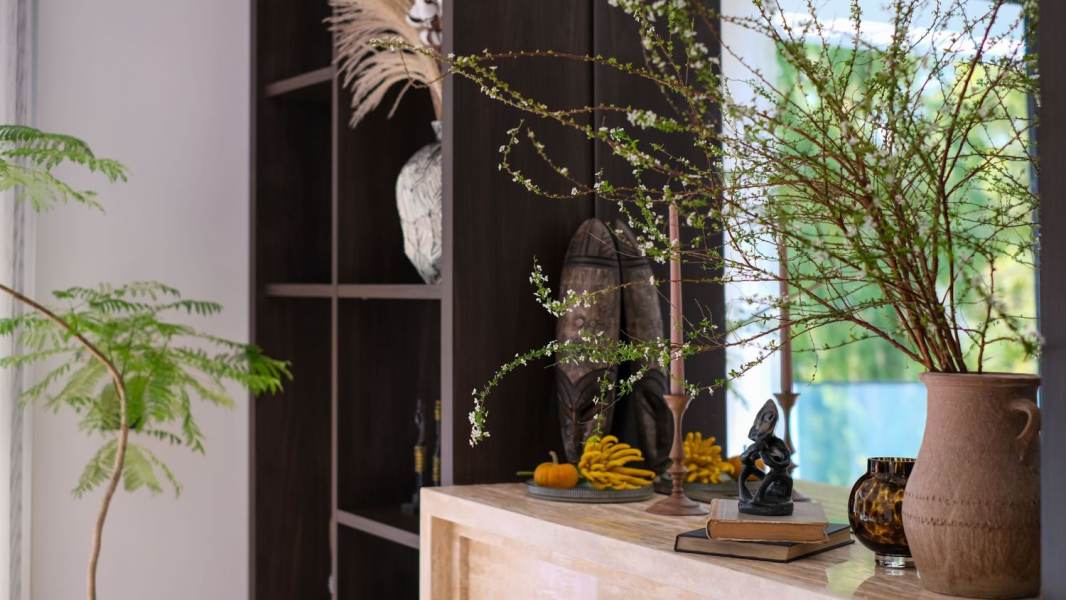 Housing image — Living Room
